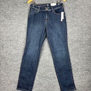 Dressbarn Classic Fit Skinny Jeans Women 6 Dark Wash Denim NWT